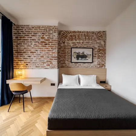Inshiapartments On Rynok Square 18