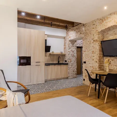 Appartamento Inshiapartments On Rynok Square 18 Leopoli