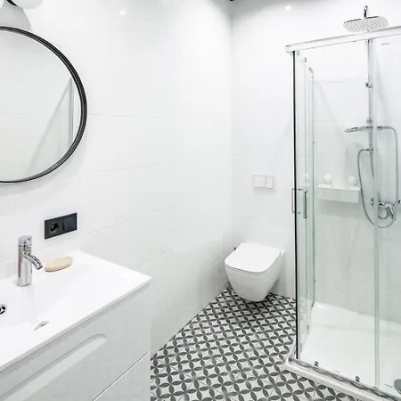 Inshiapartments On Rynok Square 18 *